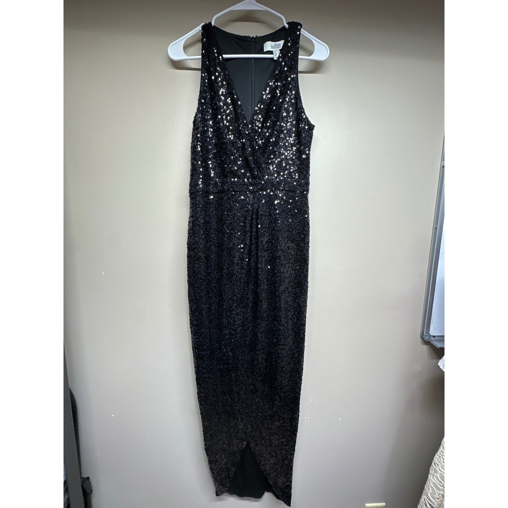 Belle Badgley Mischka Black Sequin Formal Gown V Neck‎ Sleeveless Dress Size 4